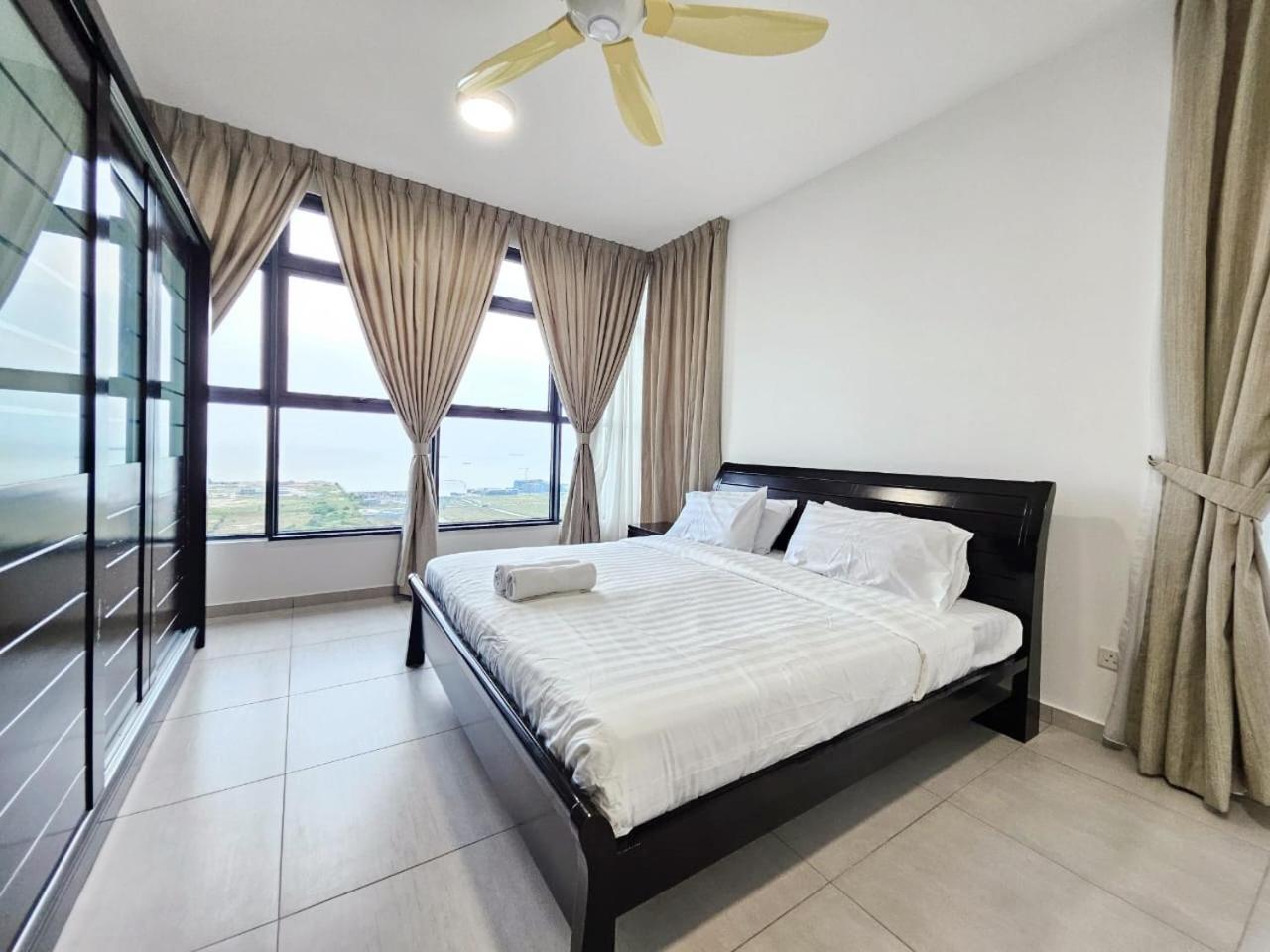 Penthouse Atlantis 12 Pax Pangsapuri Malacca